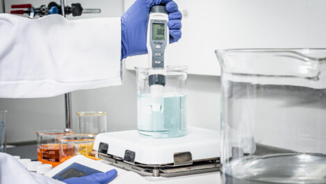 Cromatografía Líquida de Alta Eficiencia (HPLC)